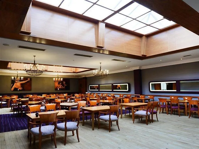 Hotel Killarney