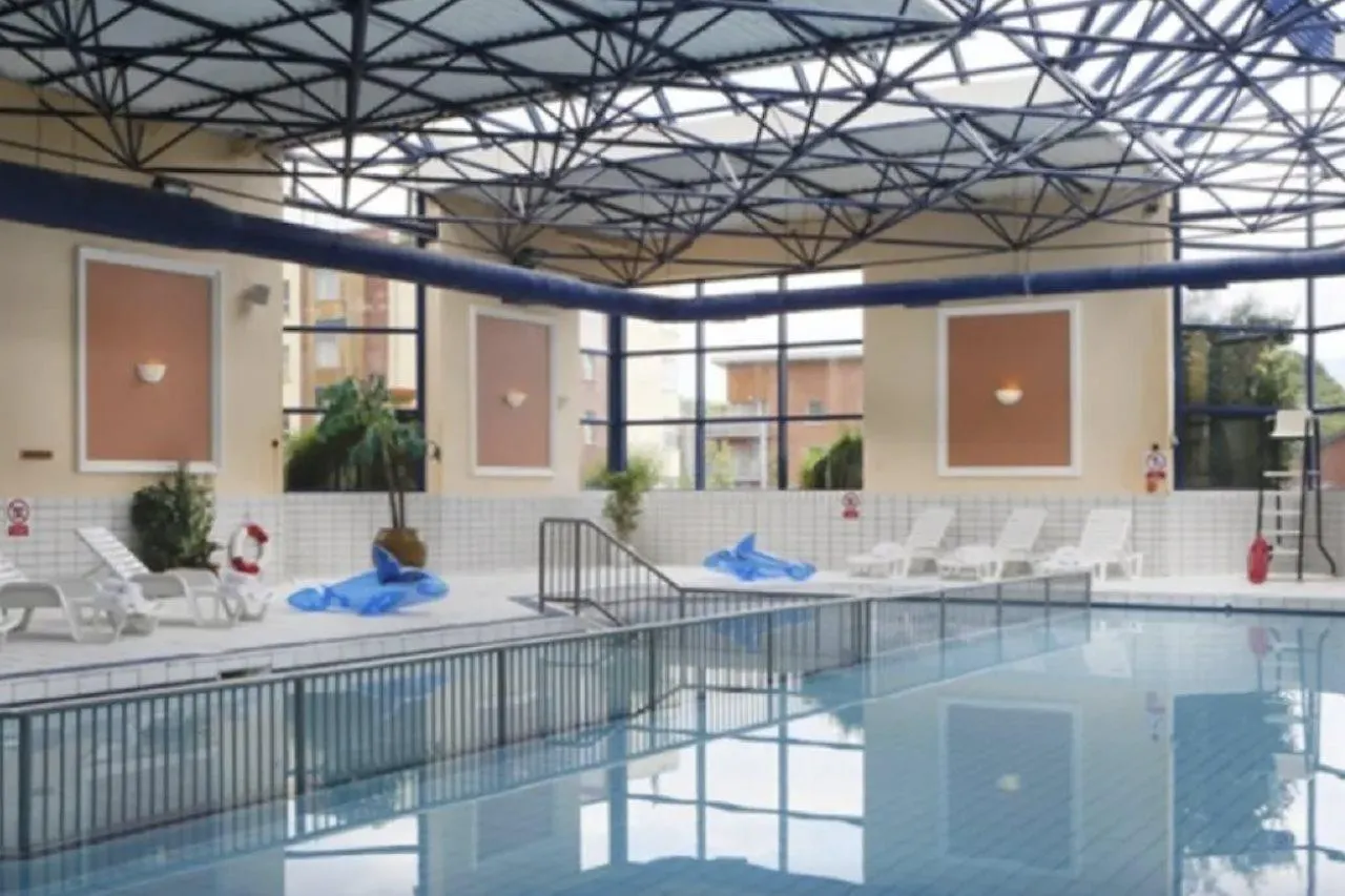 Hotel Killarney